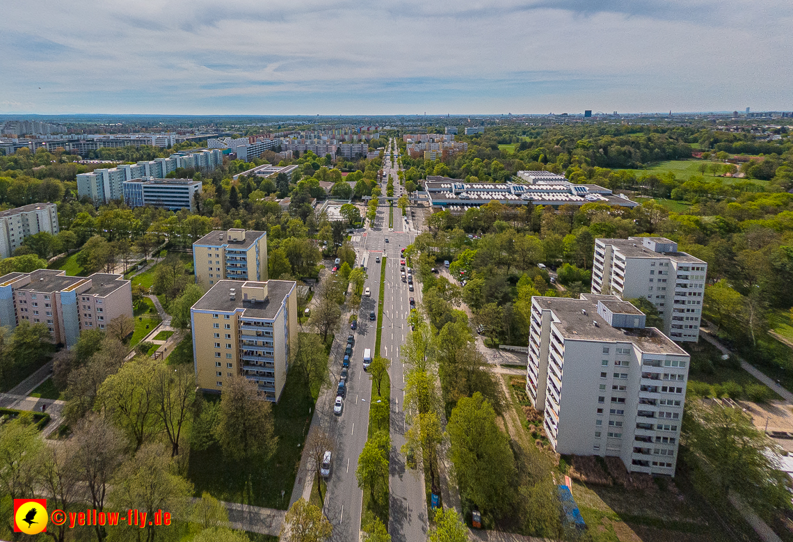 04.05.2023 - Luftbilder vom Haus für Kinder in Neuperlach